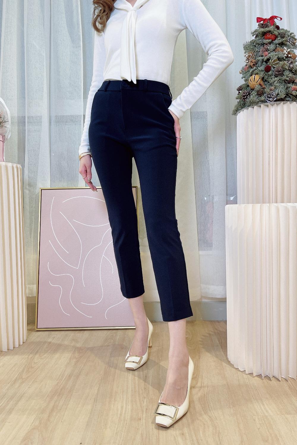 [Stretchy material] Classic standard suit pants (Navy)