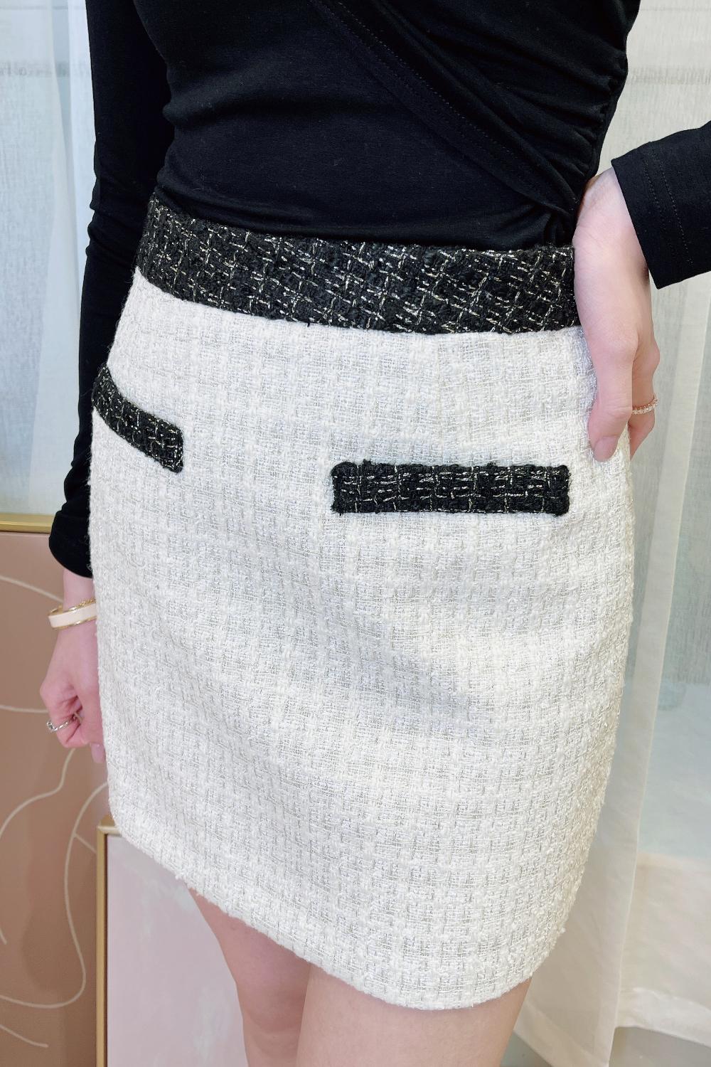 Silver shimmering tweed skirt (Ivory)