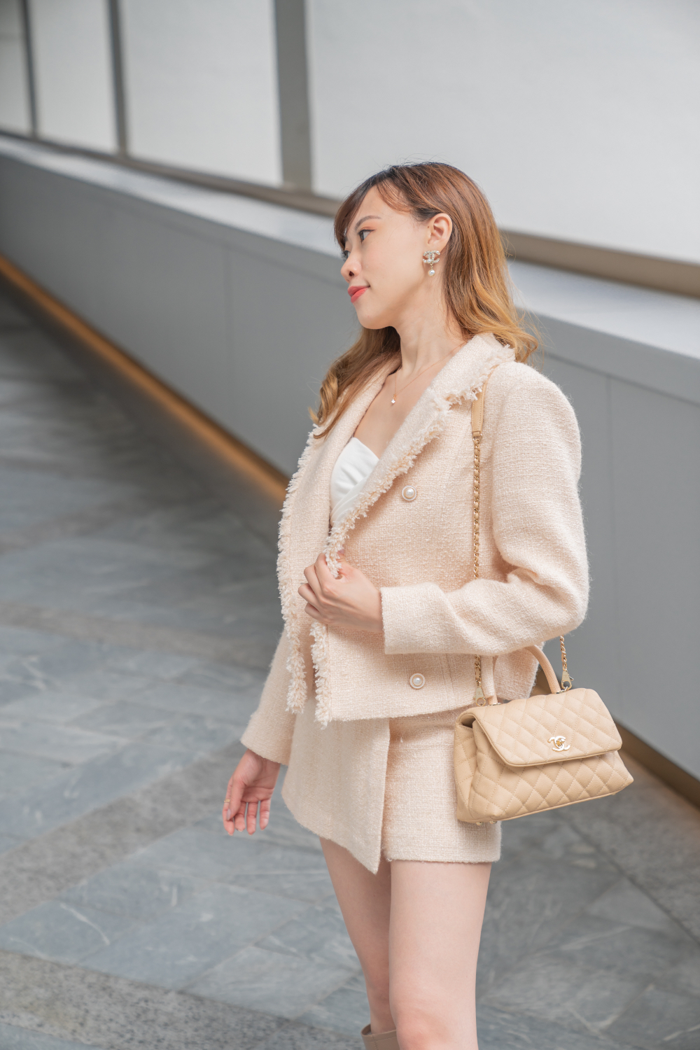 HESTIA'S Peony double-breasted tweed blazer